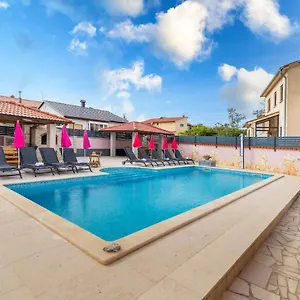 Ana Apartman Fazana