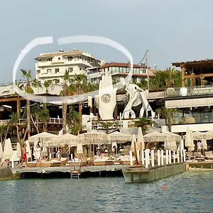 Dine Apartmán Ksamil
